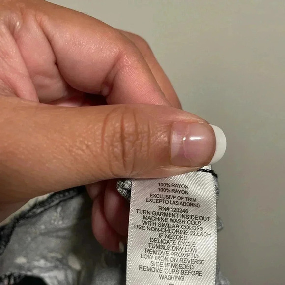 Wallflower floral padded‎ cup romper size Medium - Picture 4 of 5